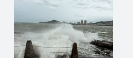 <strong>桦加沙二次登陆广西北海阵风8-9级。台风中心经过的周边海域或</strong>